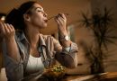 Jangan Asal Ngemil Saat Stress, Berikut 7 Makanan yang Baik Dikonsumsi Saat Stress