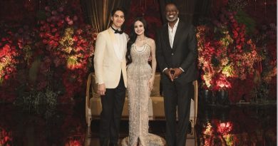 Penampilan Istimewa Brian McKnight di Pernikahan El Rumi dan Syifa Hadju