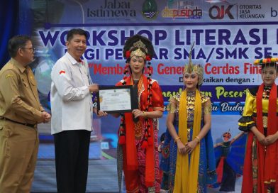 OJK Jawa Barat Dorong Pelajar Menjadi Generasi Cakap Finansial Di Era Digital OJK Jawa Barat Dorong Pelajar Menjadi Generasi Cakap Finansial Di Era Digital